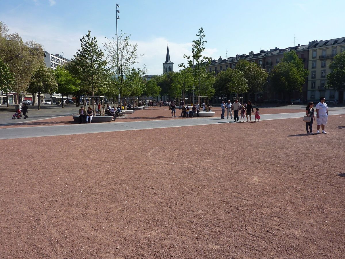Offener Platz der Plaine de Plainpalais