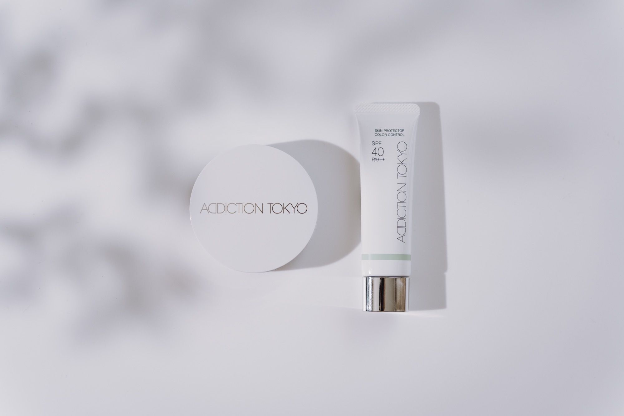 #032 - ここ数ヶ月コスメづいているので、愛用夏コスメと今年の日焼け止めを紹介／自宅物撮りの裏側／Nothing Phone (2) ／カメラストラップ3rdサンプル