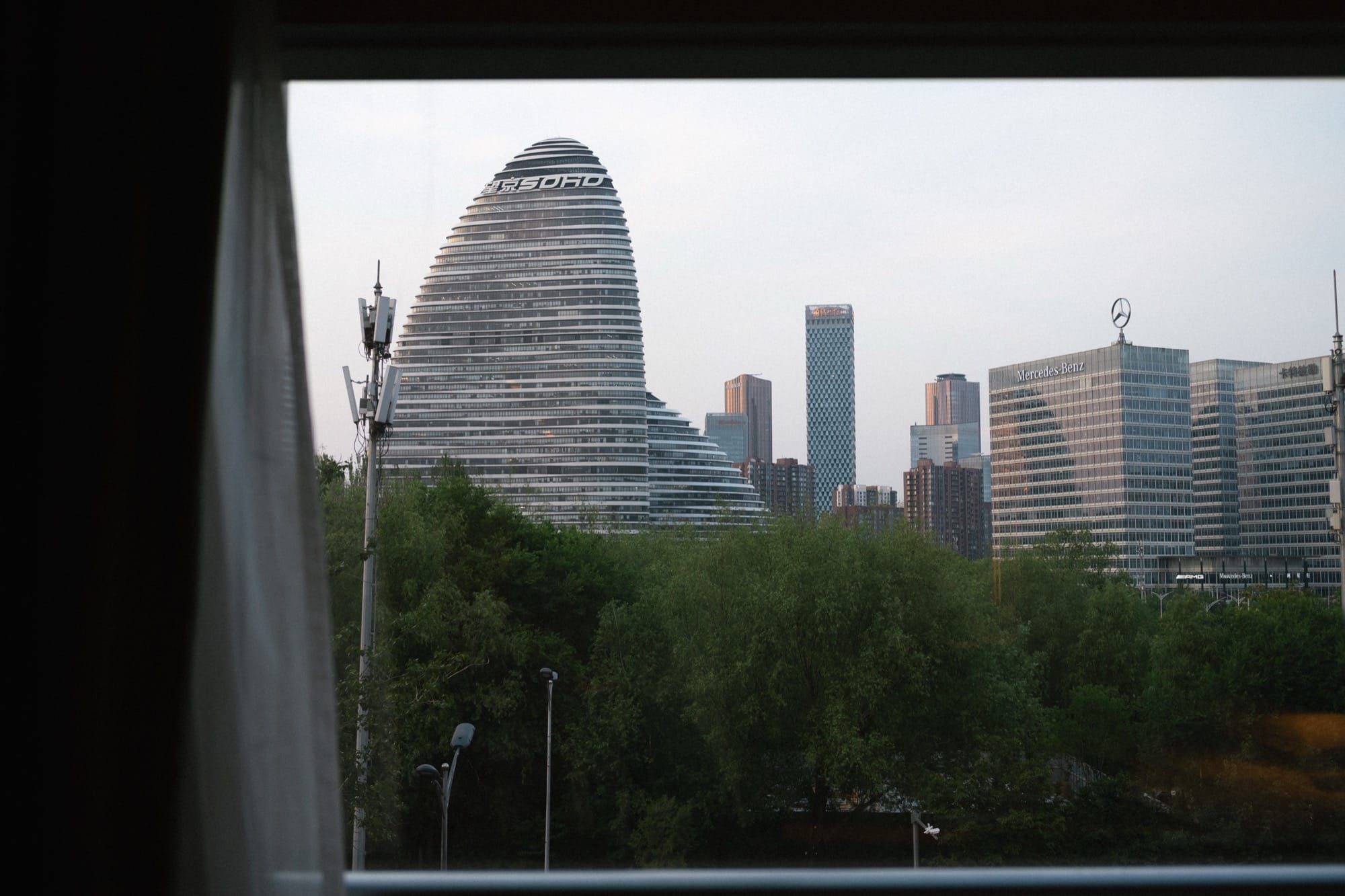 ＃073 - 40度の北京で味わう、食と街と。スマホとQRコードが支える中国の日常／優秀なアシスタントと歩む海外出張