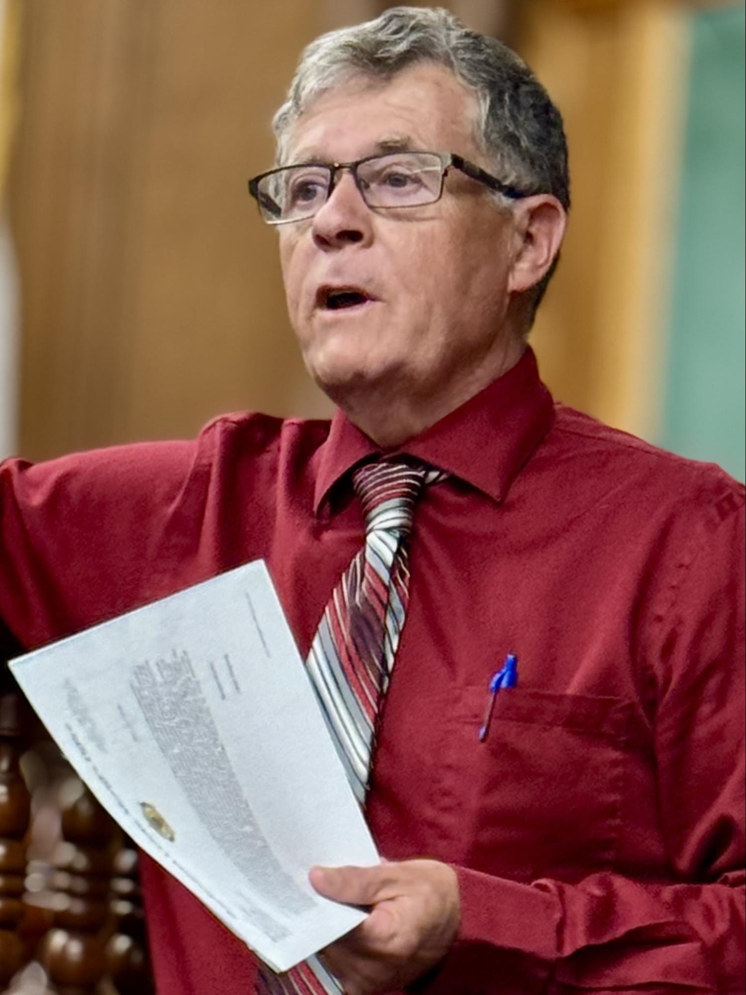 Commissioners Approve New Mobile App Purchase, Pay Boosts for Part-Time and Reserve Deputies