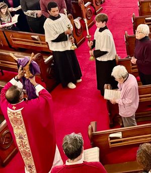 Area Christians Mark Holy Week with Good Friday, Vigil, Easter Services