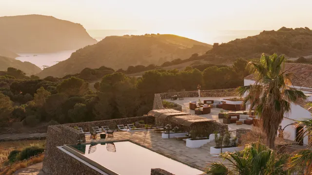 A Luxury Hotel Where 800 Hectares of Silence Might Be the New Status Symbol