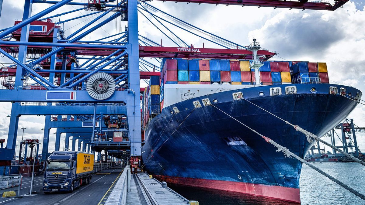 🚢 Дэлхийн логистикийн шинэ эрсдэл: Нийлүүлэлтийн сүлжээ үнэхээр хэвийн болсон уу?
