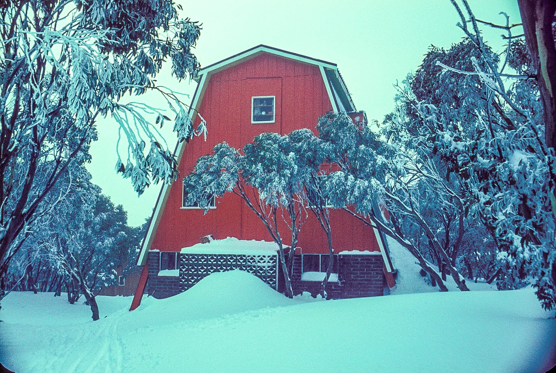 Just completed - 1964 Alkira Lodge - PHOTO: Steph Schwarz