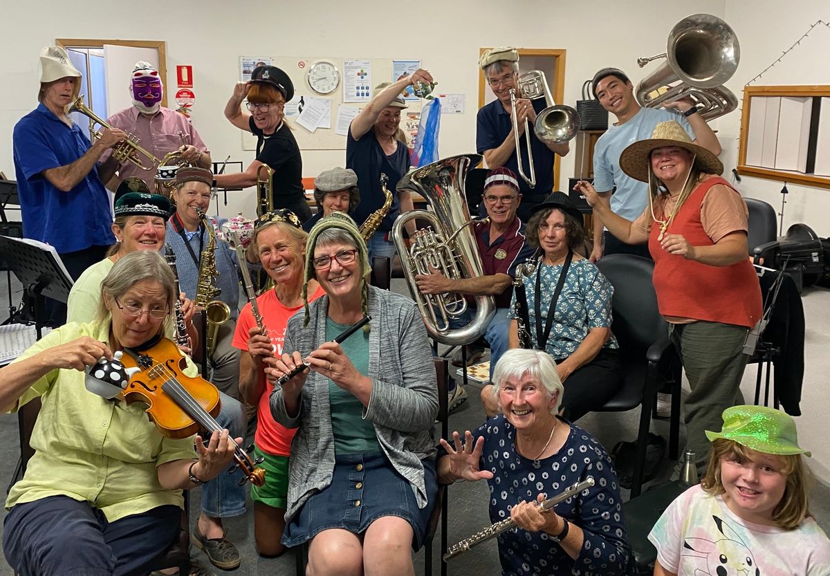 Mad hatters assemble for Venilale Post feature image