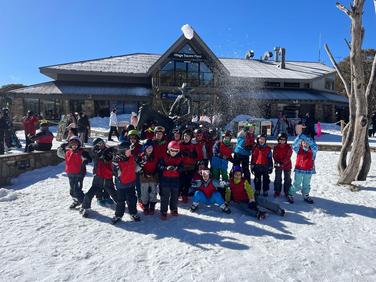 Snow Sports Program opens the slopes to all students Post feature image