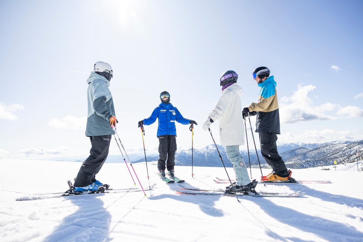 Choosing the right lesson to master the slopes Post feature image