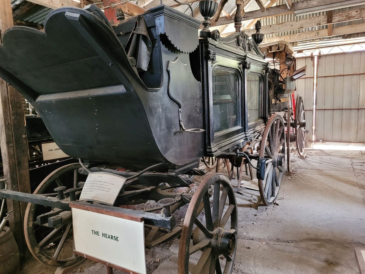 Tilley calls for action over carriage collection relocation Post feature image