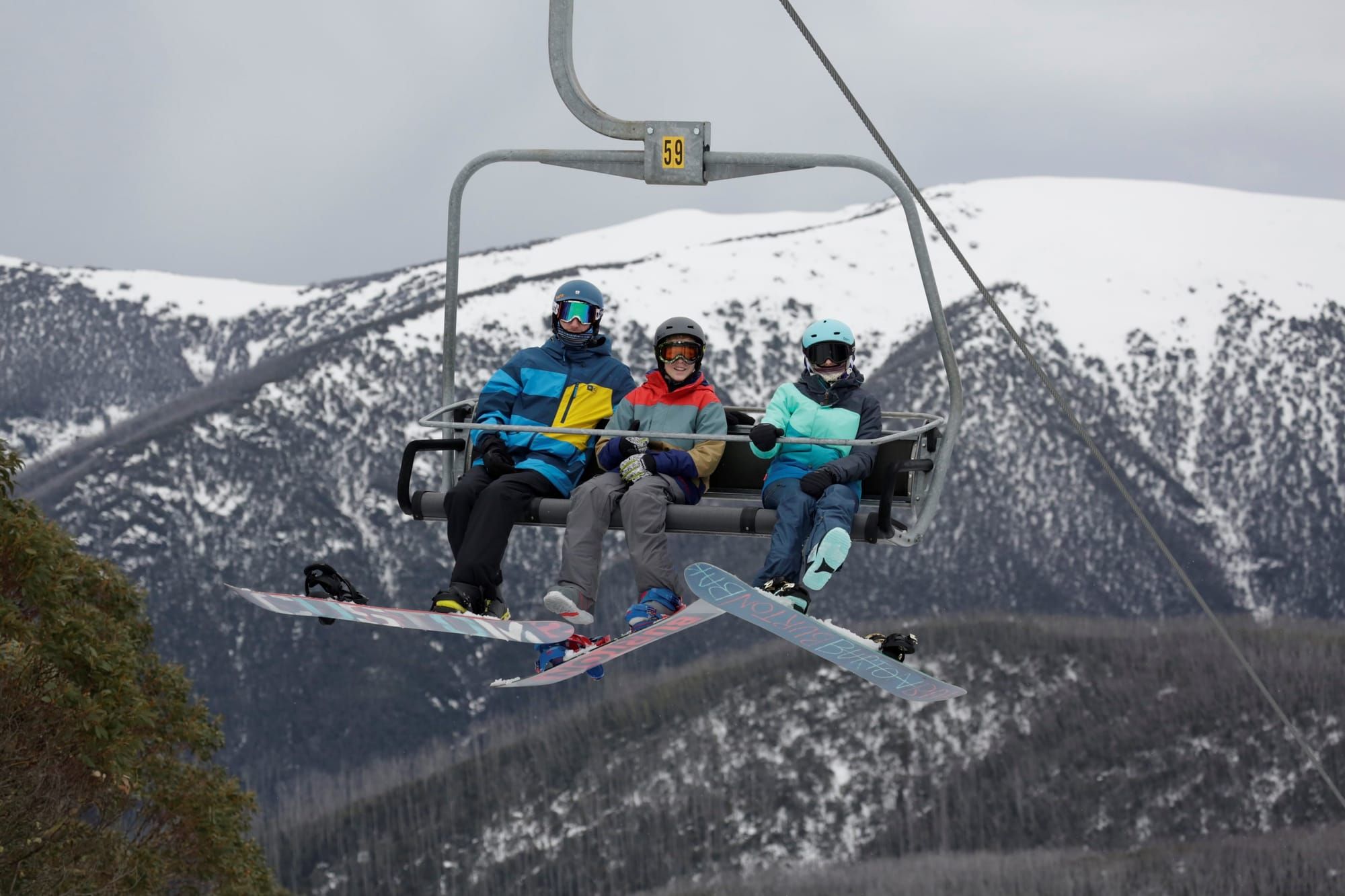 Eco-conscious skiers embrace recycled snow gear Post feature image