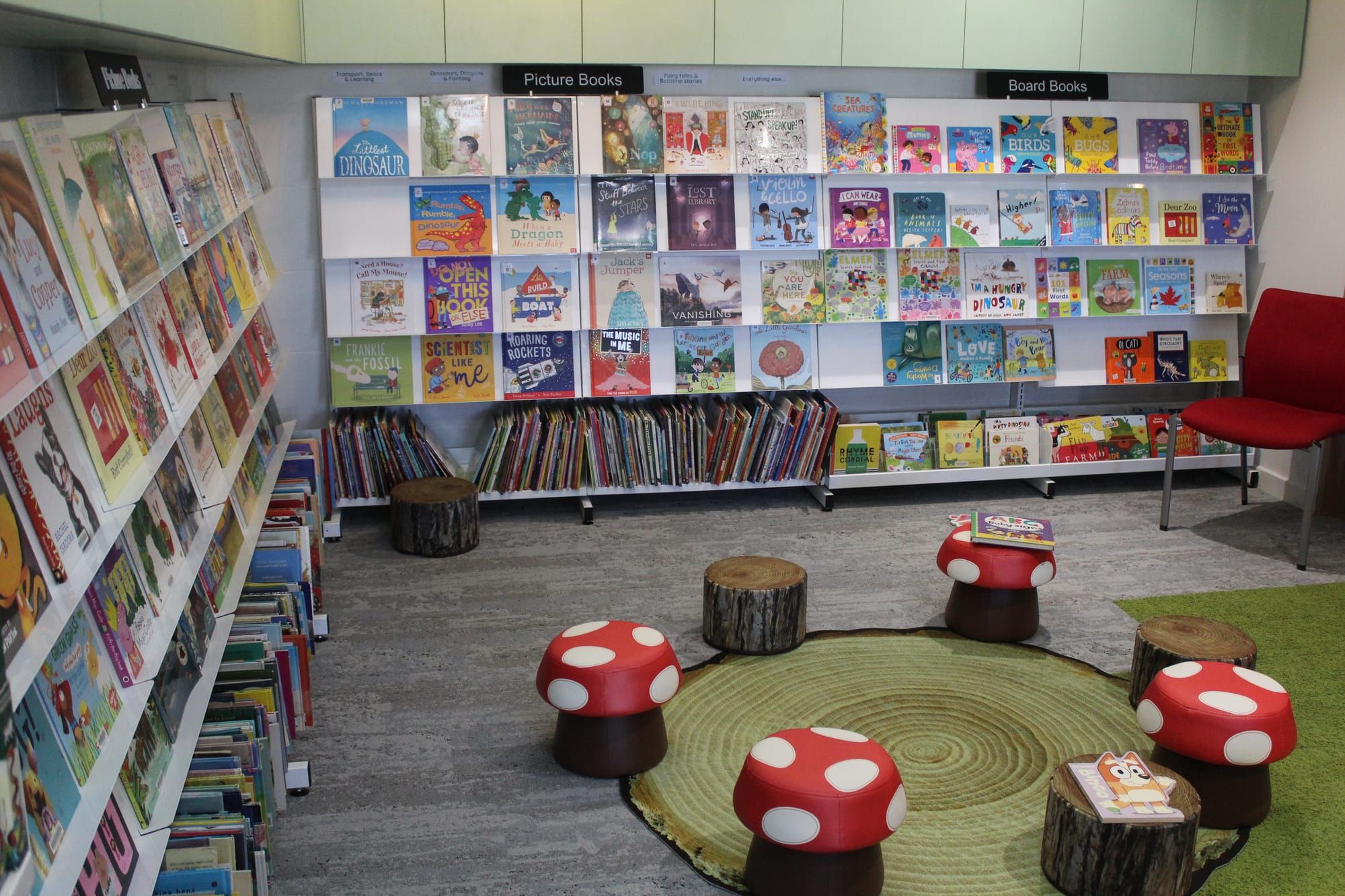 Mansfield turns the page for new library Post feature image