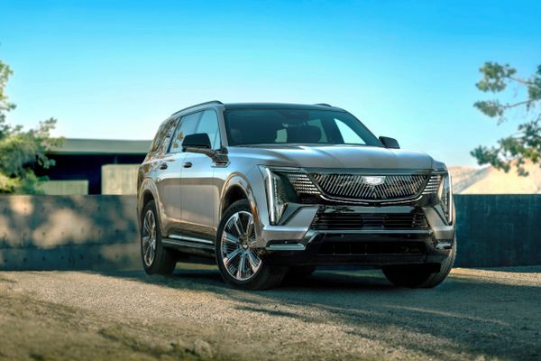 2026 Cadillac Escalade IQL Preview
