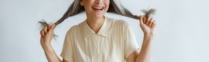 The Hands-Off Rule: Why Your 'Hair-Touching' Habit is Stealing Your Shine and Causing Split Ends