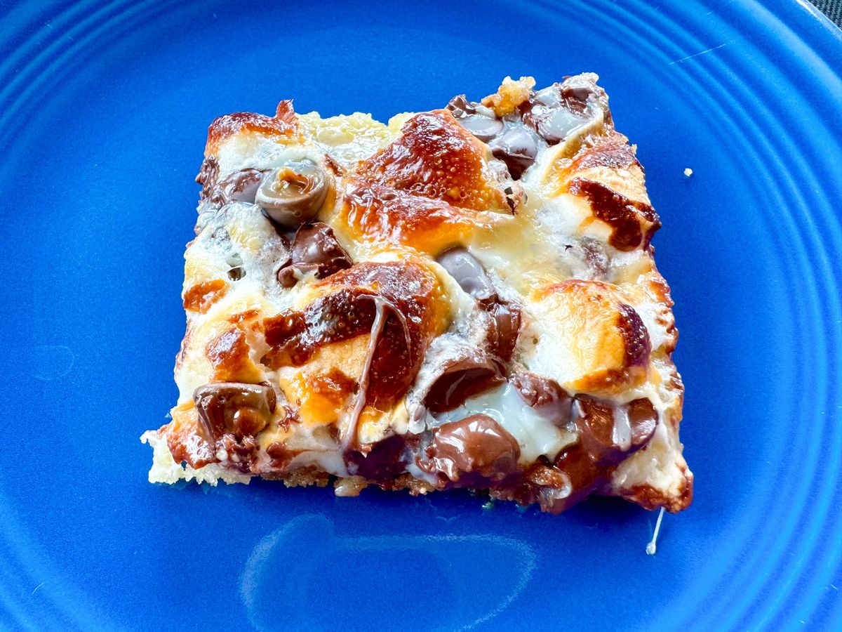 S'mores Cookie Bars