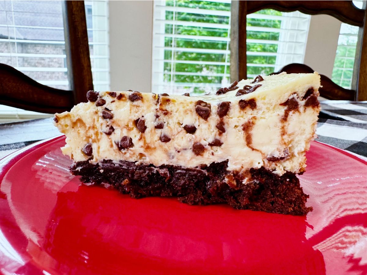 Chocolate Chip Brownie Cheesecake
