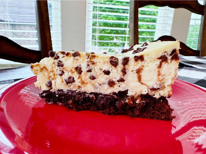 Chocolate Chip Brownie Cheesecake