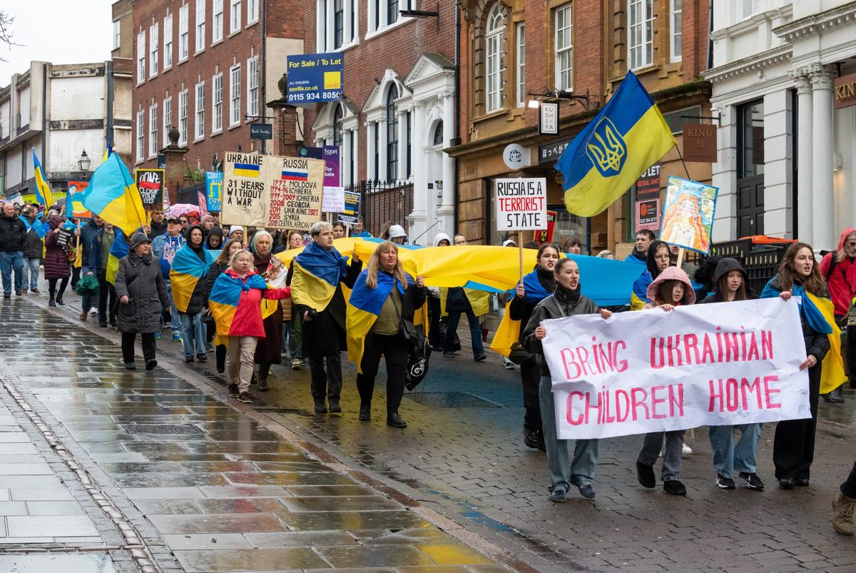 Rally for Ukraine: "There can be no peace while children remain stolen."