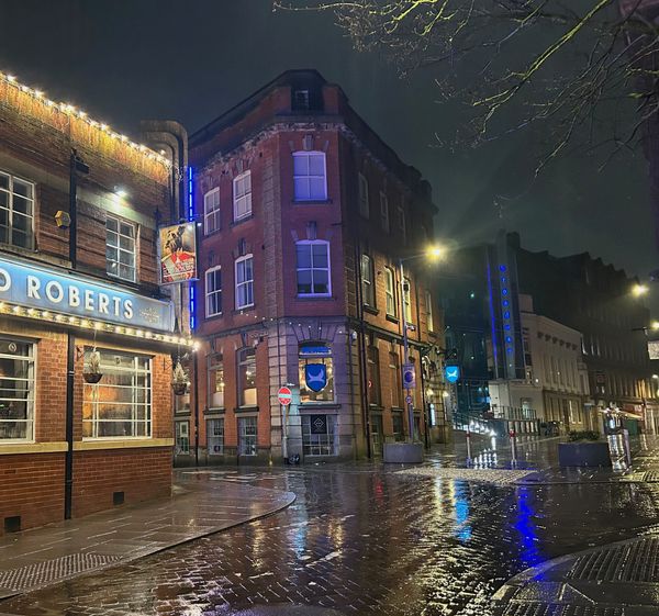 BOHNS burgers, Hockley, evicted overnight