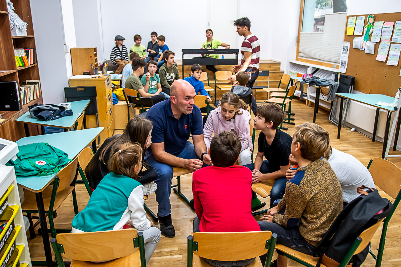 mar20191025039 (2) (2).jpg