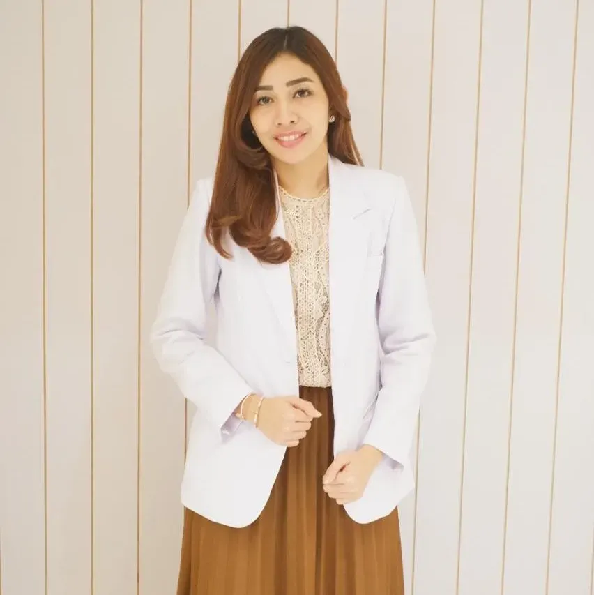 Dr. Putu Anindita Maharani, Sp. KK
