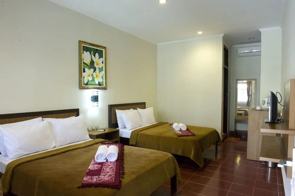 kamar hotel murah catur adi putra hotel