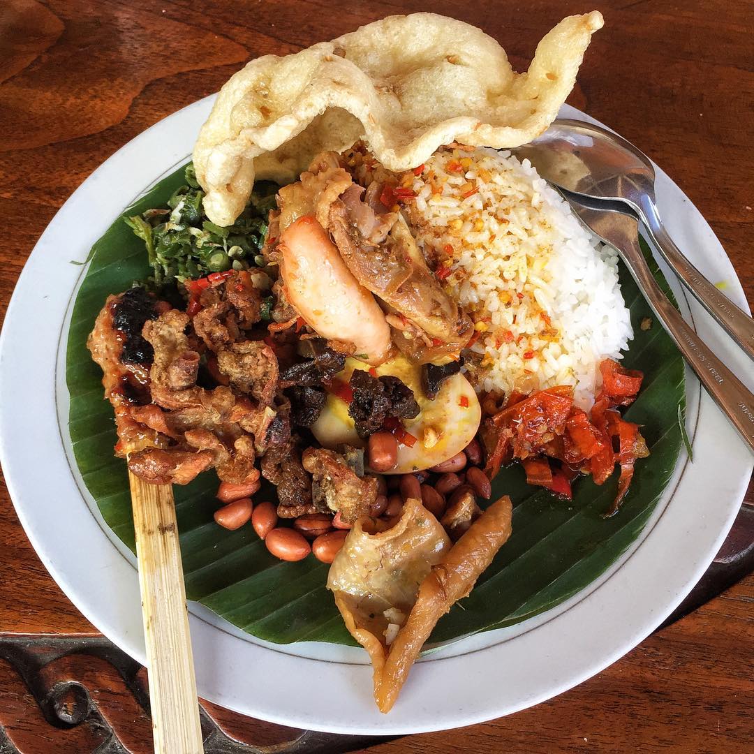 nasi ayam kedewatan
