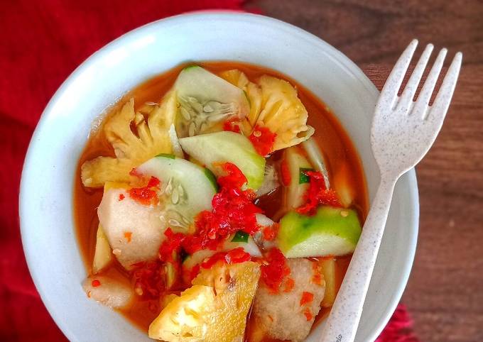 rujak kuah pindang