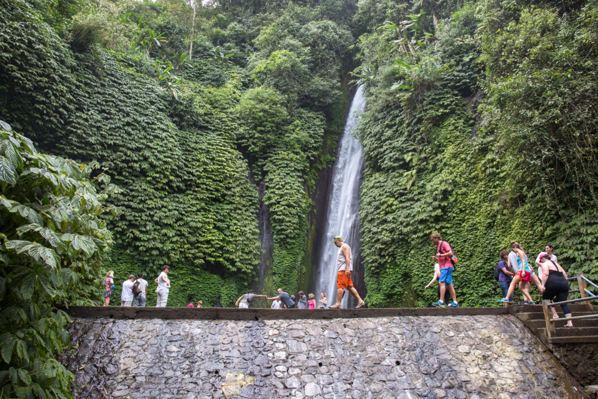 munduk waterfalls