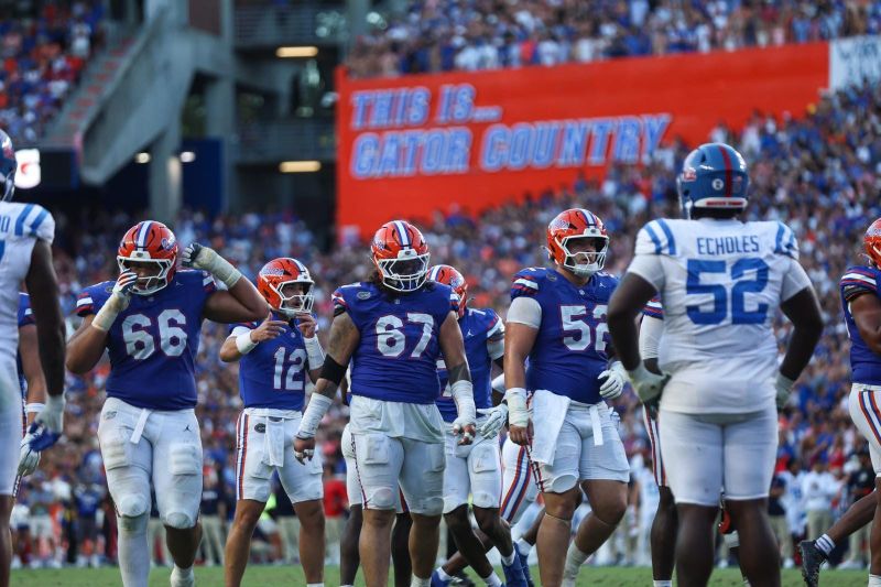 CFP reaches 'handshake deal' with ESPN on 24-team playoff for 2027