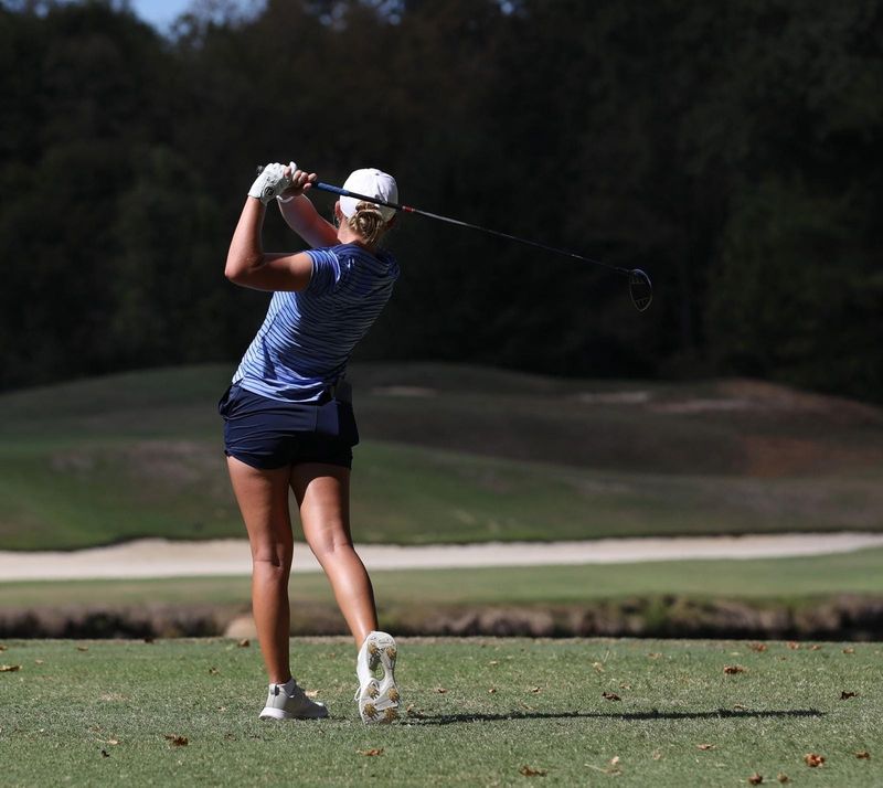 Huber's 69 leads No. 3 Gators women's golf after opening round at Tar Heel Invitational