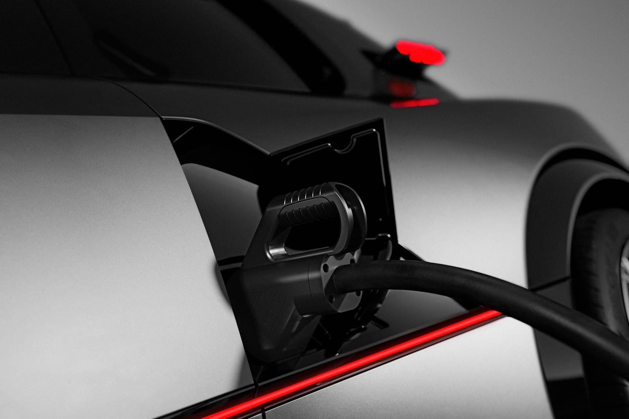 Peugeot E-T16 Concept charging port