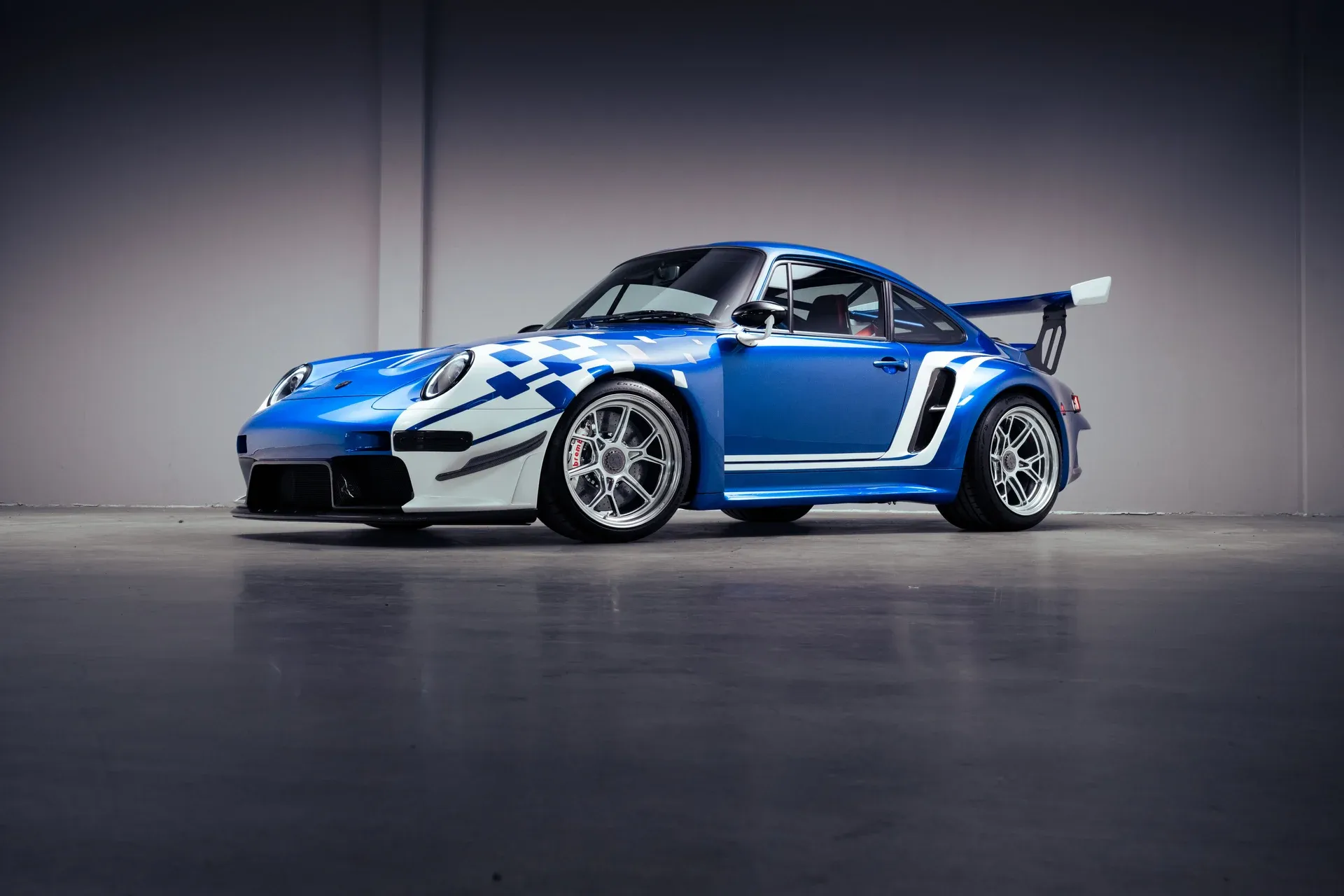 Gunther Werks Brundle Edition Turbo