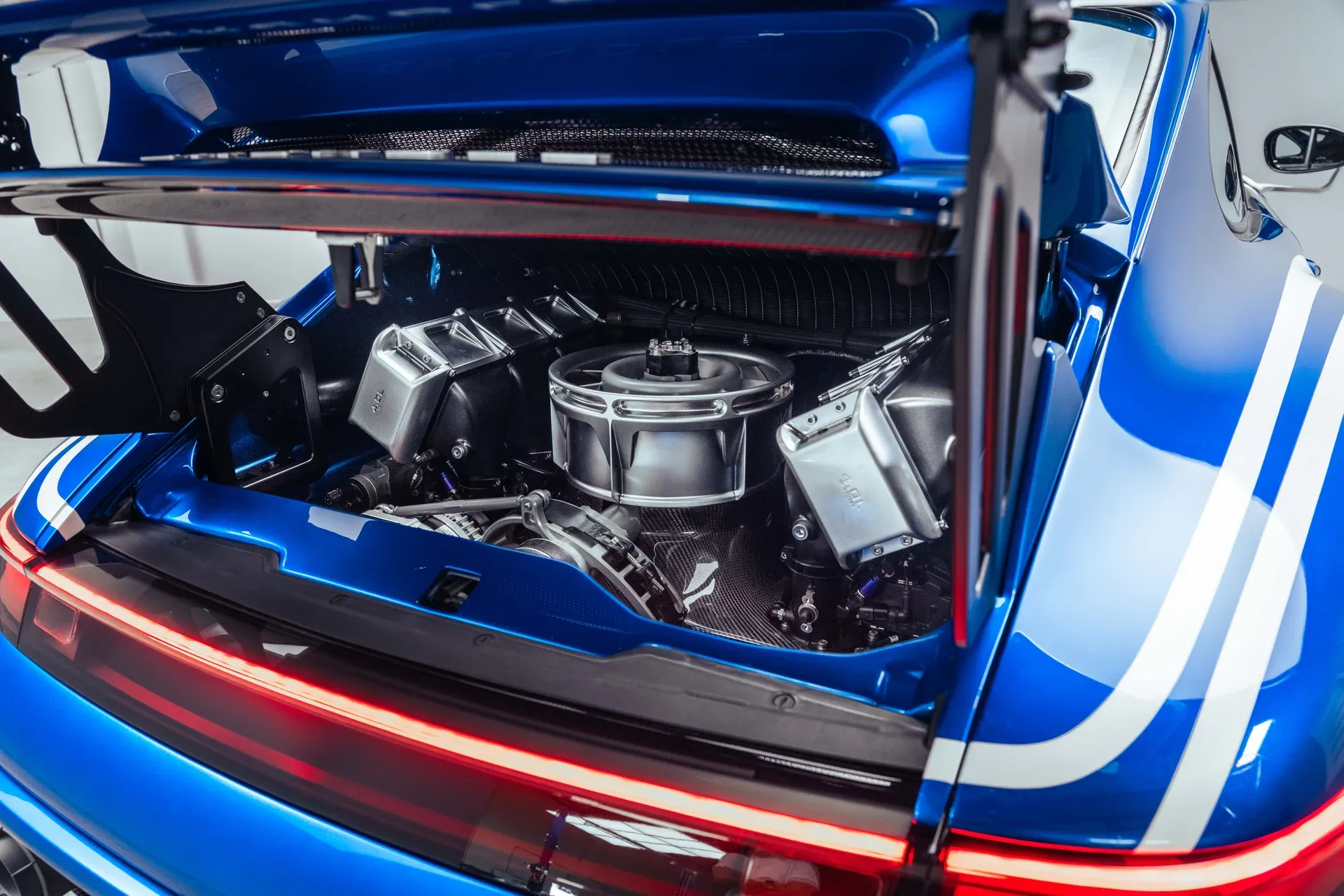 Gunther Werks Brundle Edition Turbo