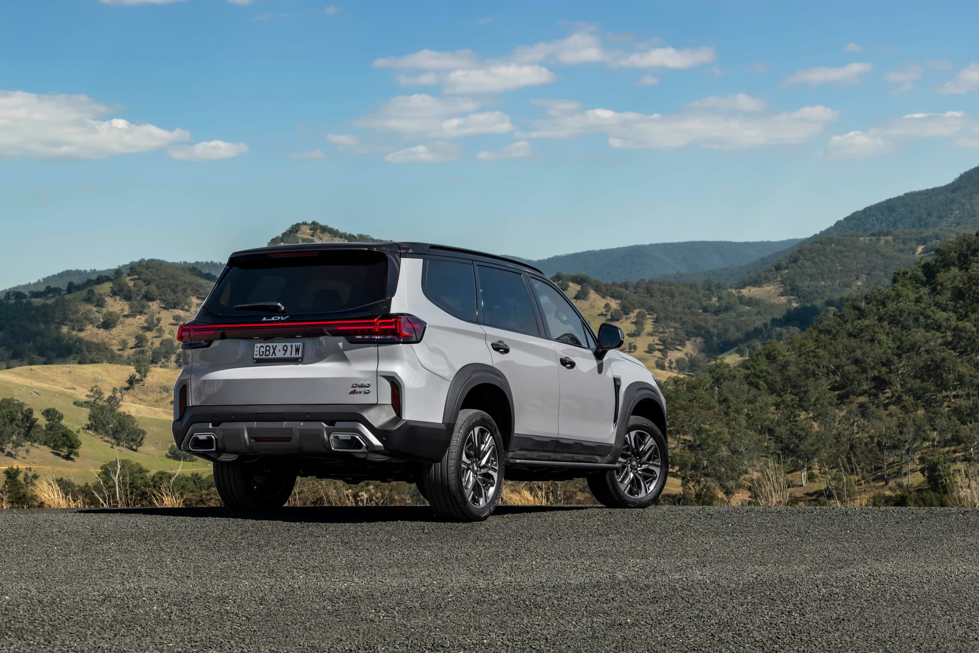 The LDV D90 Luxe