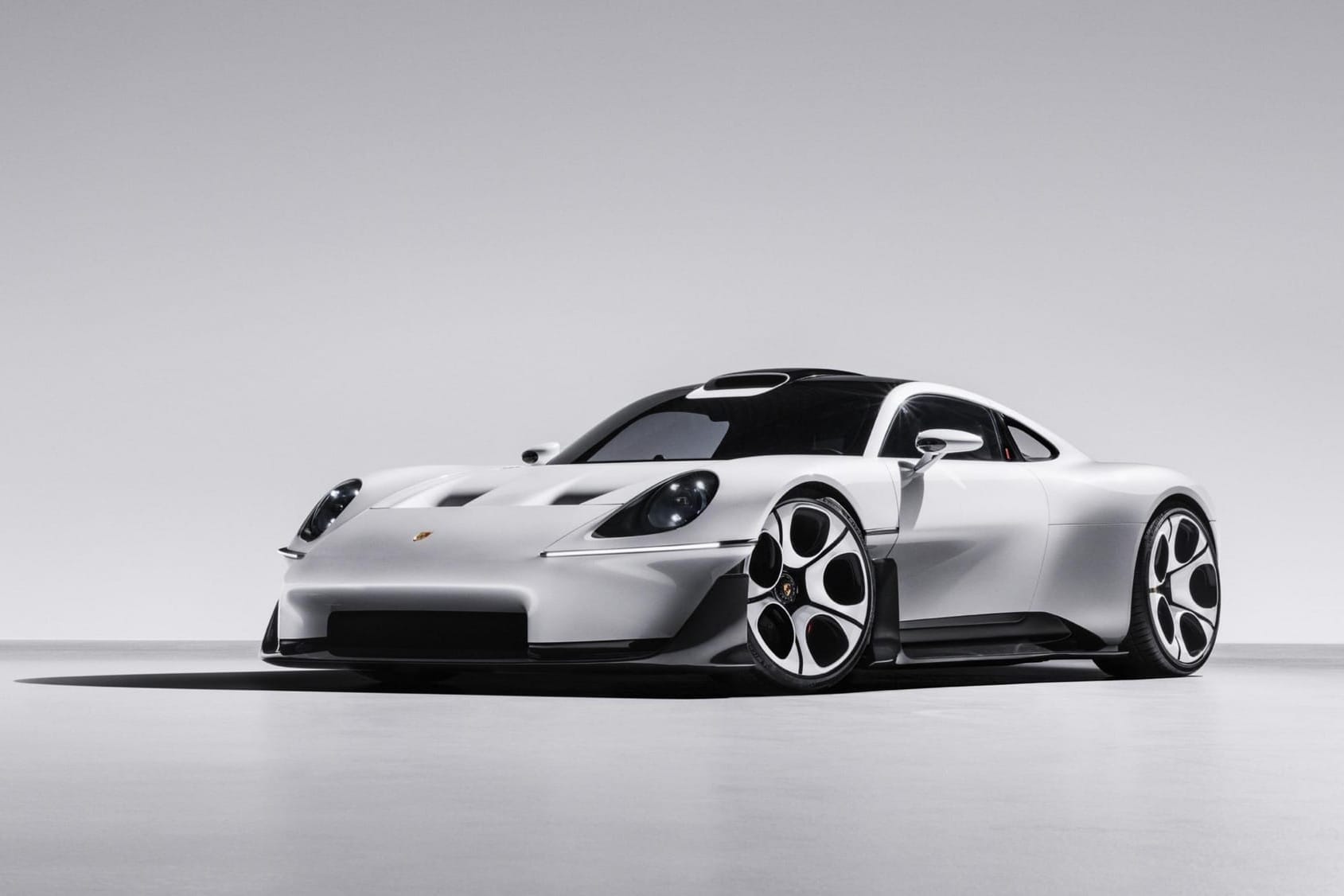 Porsche Mission S front shot