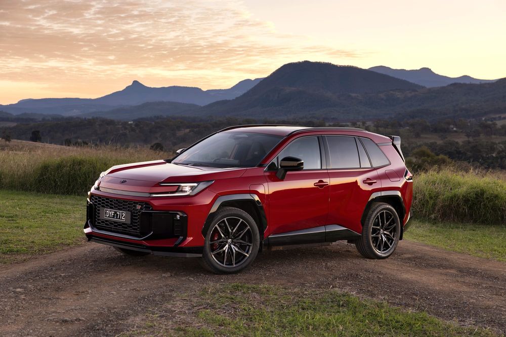 Australians can’t stop buying new cars as records continue to tumble