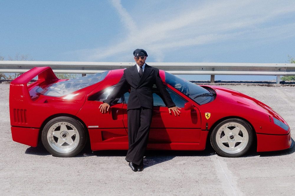 Lewis Hamilton details Ferrari F40 restoration