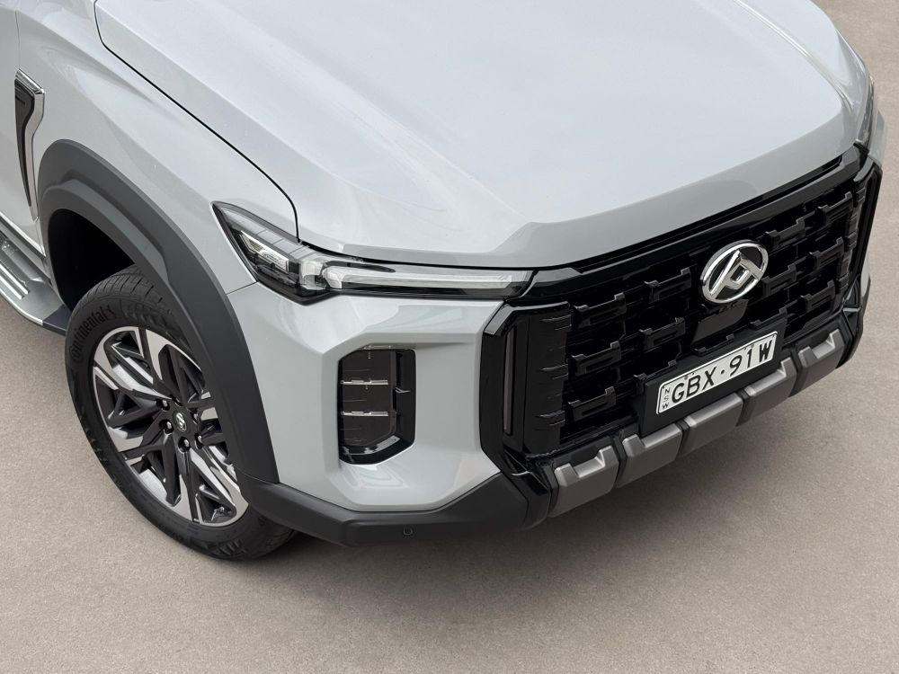 The LDV D90 Luxe