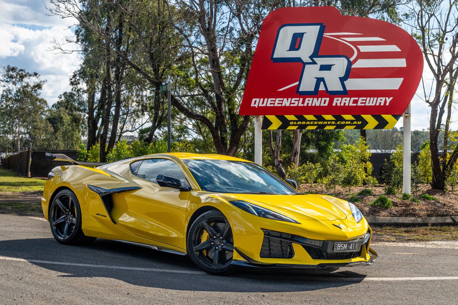 How you can ride in a V8 supercar at Queensland Raceway post image