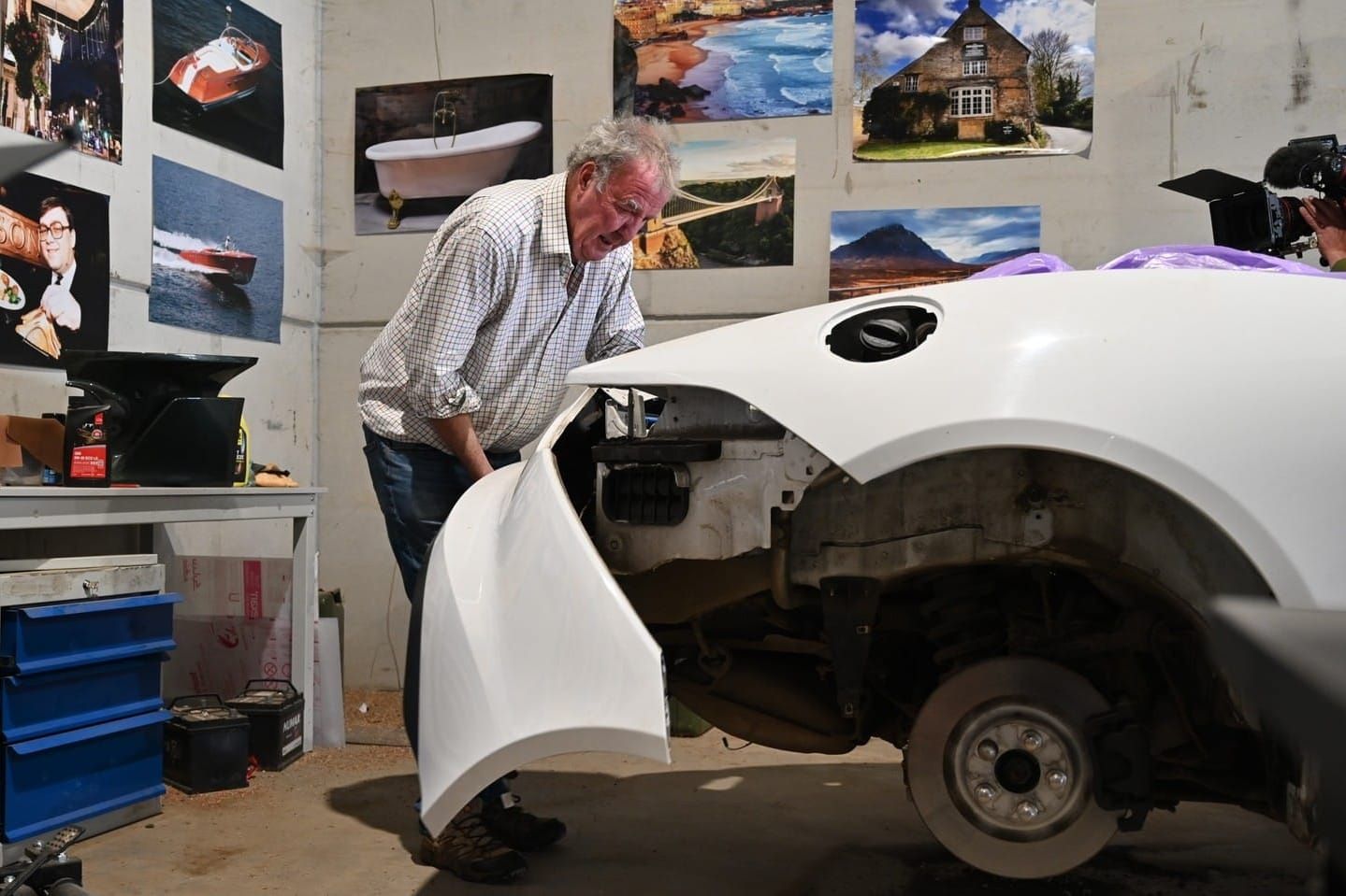 Jeremy Grows a Car: A Clarkson's Farm Special will see Jeremy Clarkson modify a Jaguar F-Type