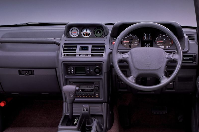 New Mitsubishi Pajero to revive classic 4x4 feature post image