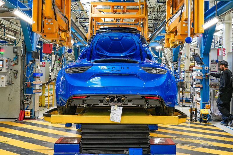 F1 brand Alpine builds its last petrol-powered car… for now post image