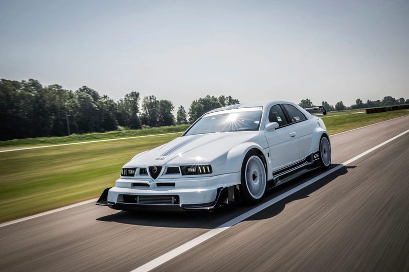 Alfa Romeo’s racing legend reborn with modern super sedan post image