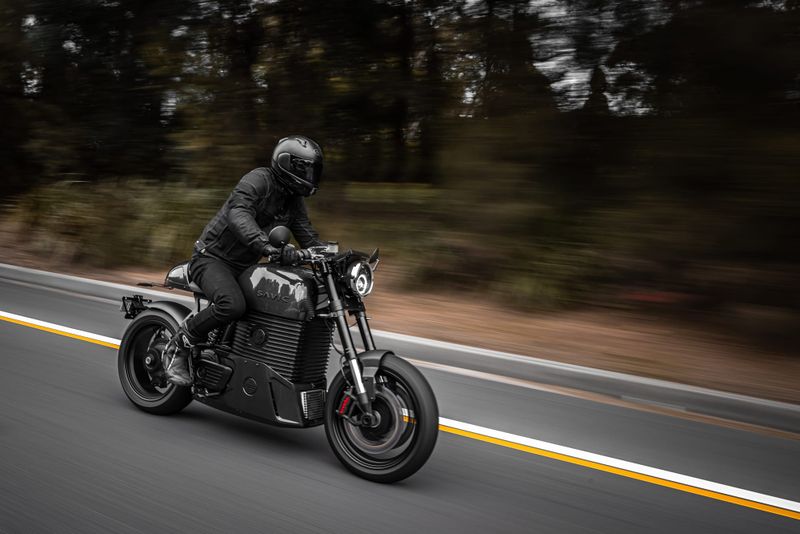Waze claims AI will help motorcycle riders save time post image