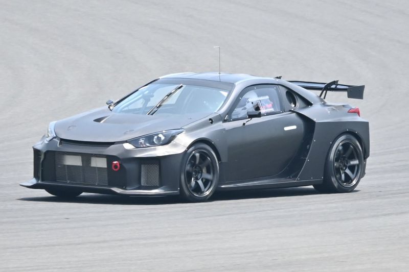 Is Toyota testing a new MR2 or Celica? post image