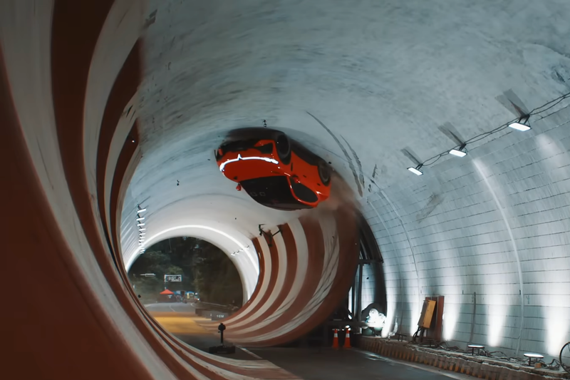 Chinese SUV completes 360-degree tunnel loop, after initial failures post image
