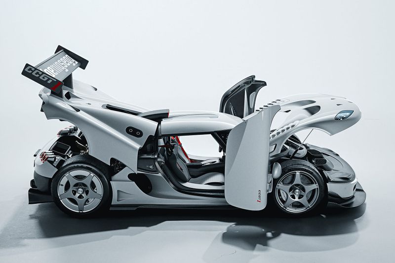 Koenigsegg crafts incredible tribute to unrealised racing project post image