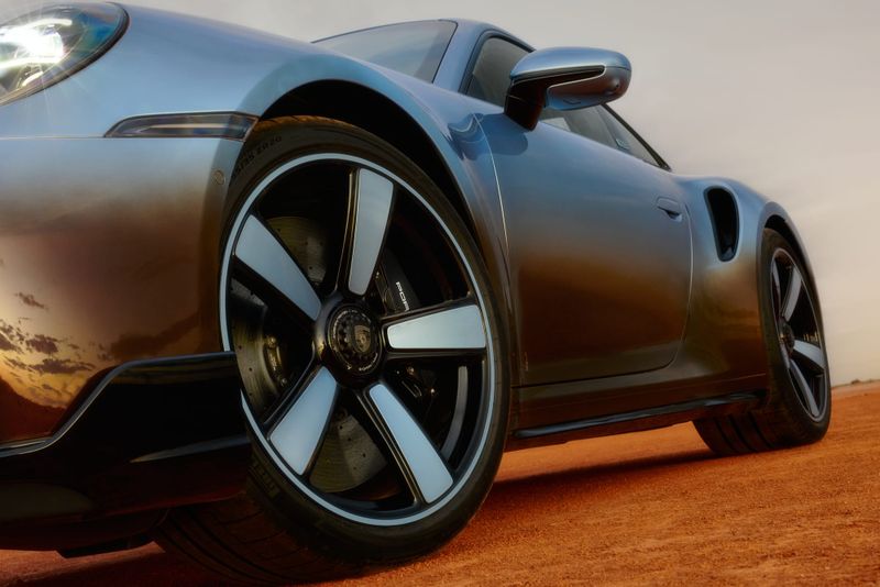 Porsche unveils Australian-inspired one-off post image