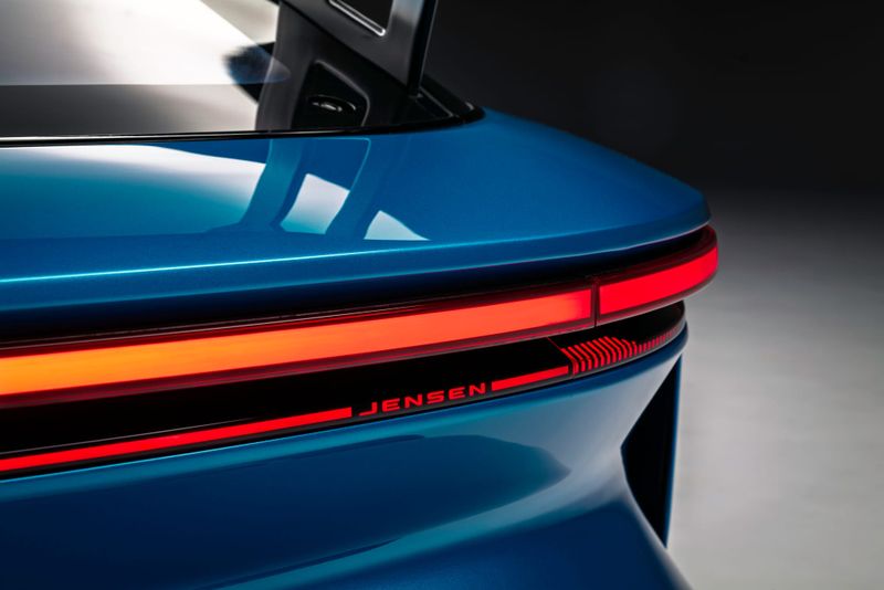 Jensen Interceptor reborn with supercharged V8 engine post image