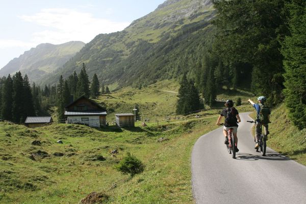 E-Bike Tours for Families