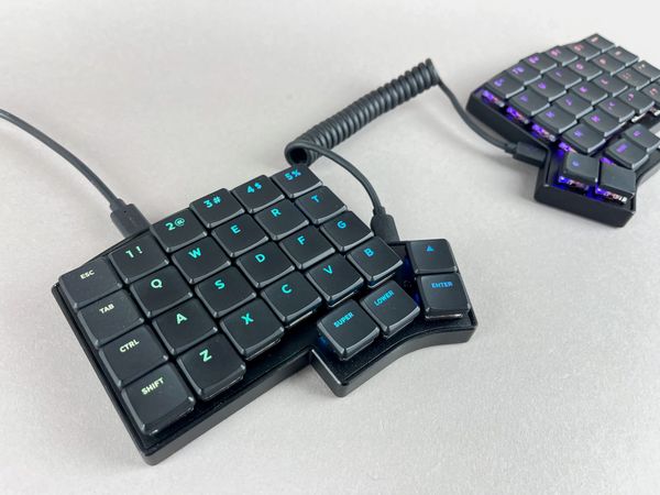 Iris CE vs ZSA Voyager: Compact Really Means Compact
